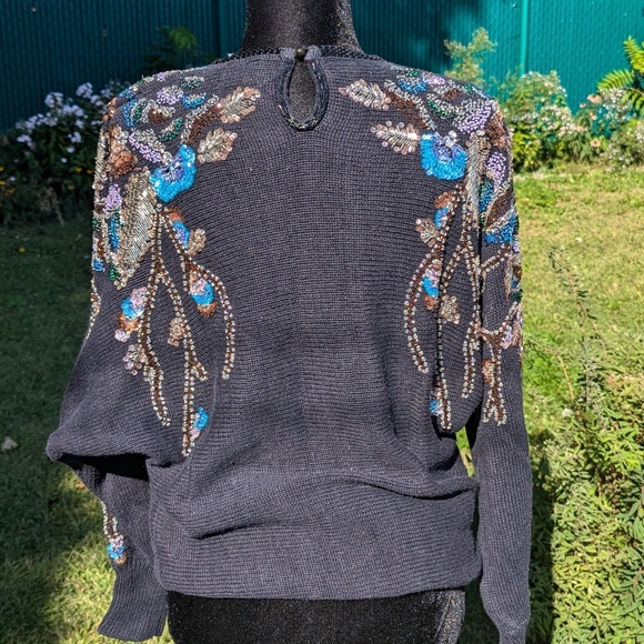 Vintage - black beaded sweater - Picture 3 of 8